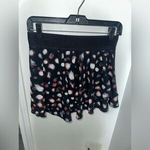 Lululemon Court Rival Skirt Size 6 In Black Multi